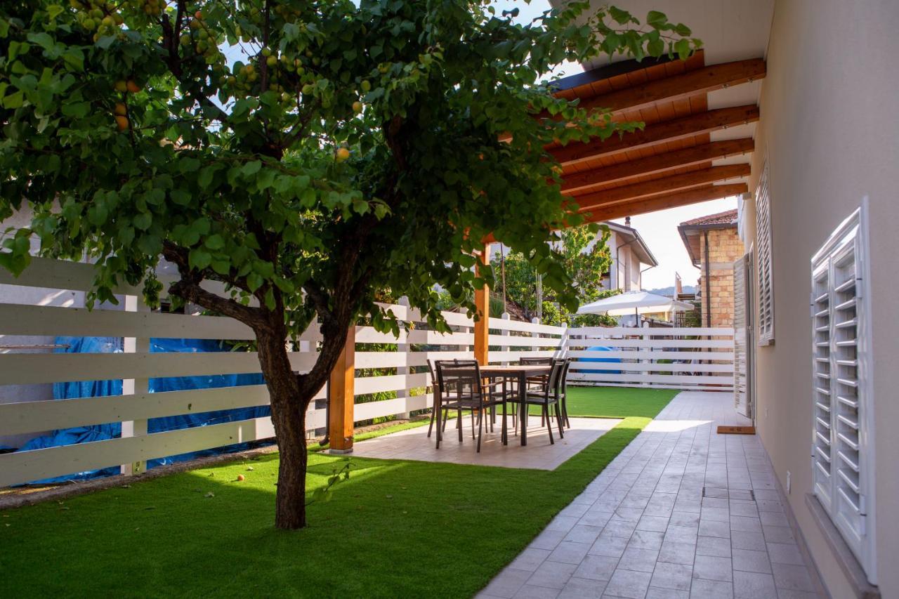 Bed and Breakfast Aria Di Sale Martinsicuro Exterior foto