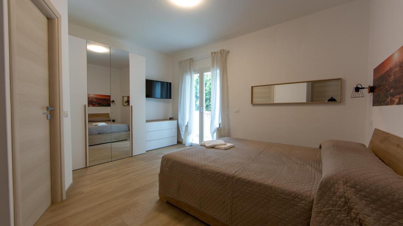 Bed and Breakfast Aria Di Sale Martinsicuro Exterior foto