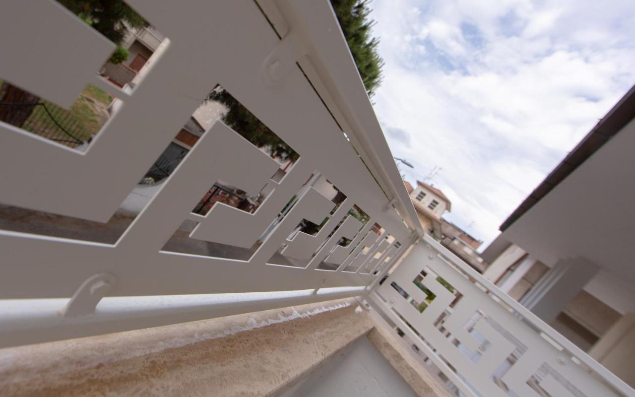Bed and Breakfast Aria Di Sale Martinsicuro Exterior foto